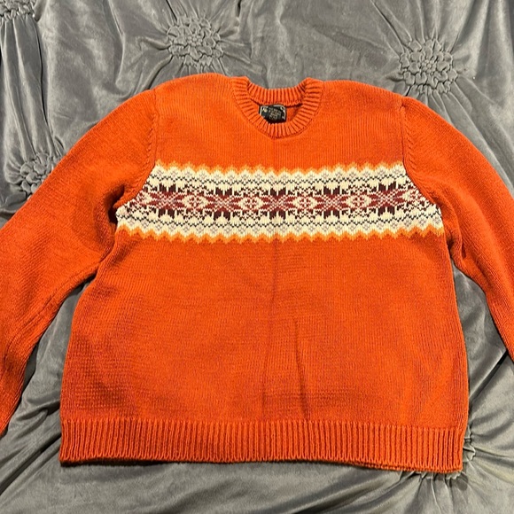 Sweater - Picture 1 of 2
